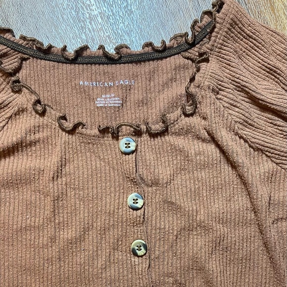 American Eagle - Picture 3 of 4